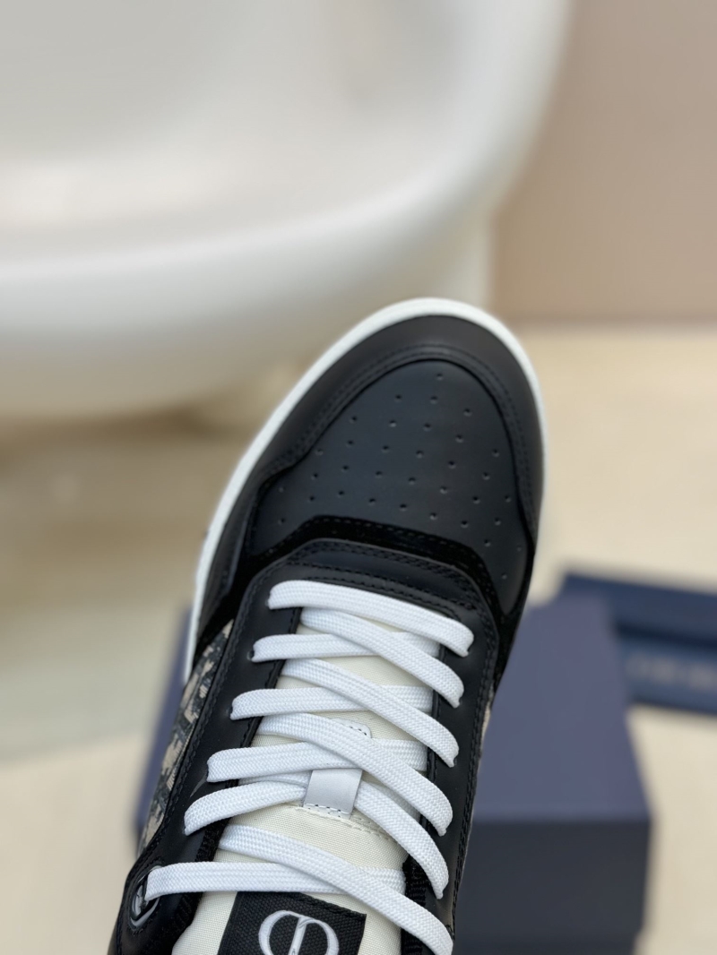 Christian Dior Sneakers